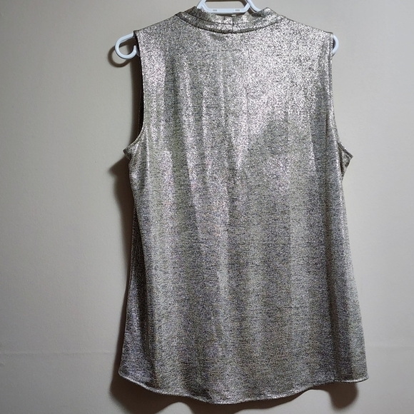 Calvin Klein mettalic v neck sleeveless blouse color gold Size large - Picture 3 of 6